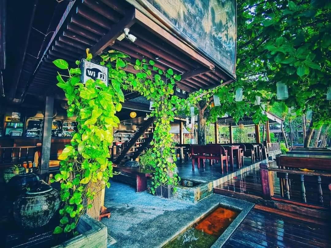 Salad Hut Villa Salad Beach Exterior photo