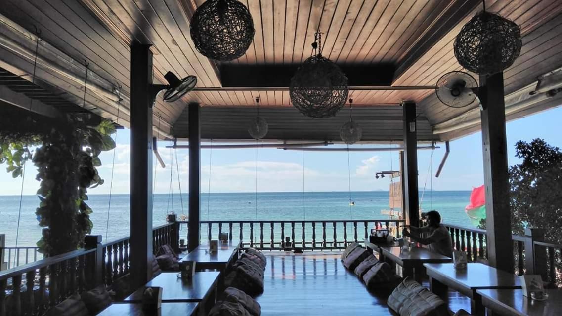Salad Hut Villa Salad Beach Exterior photo